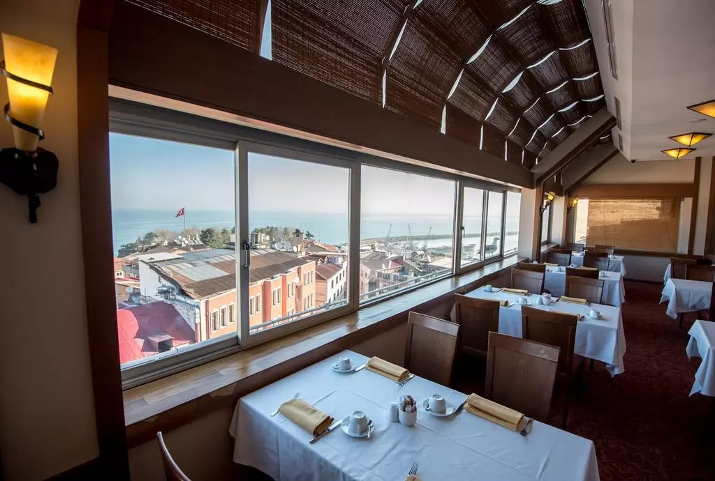 hotel usta park trabzon_shabavizparvaz_15.jpg